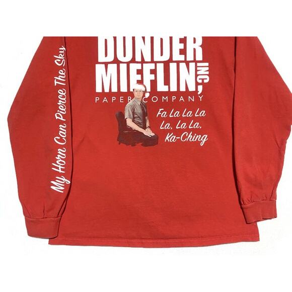 Dunder Mifflin Fa La La La La Christmas T-Shirt Size Medium Red Long Sleeve - Picture 4 of 9
